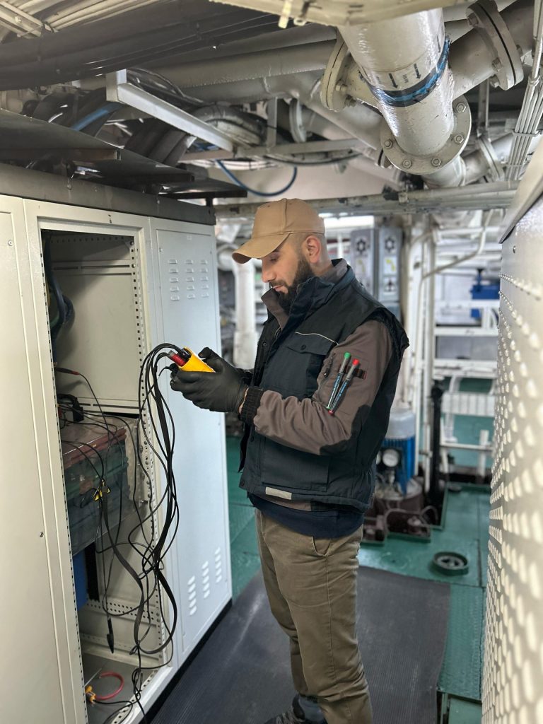 Zülfü Hacıyev adına gəmi